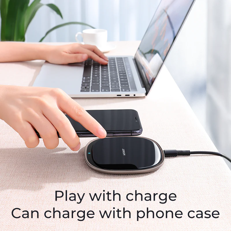 JR-A23 15W Square Wireless Charger - Image 3
