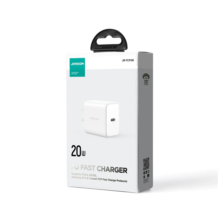 JR-TCF06 PD 20W Charger+C to L Cable 1m-EU/UK/US-White/Black - Image 7